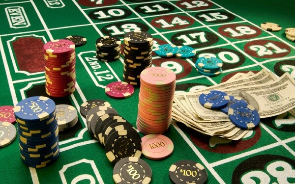 Giải đáp một số thắc mắc về các loại bài trong Casino Online SV66